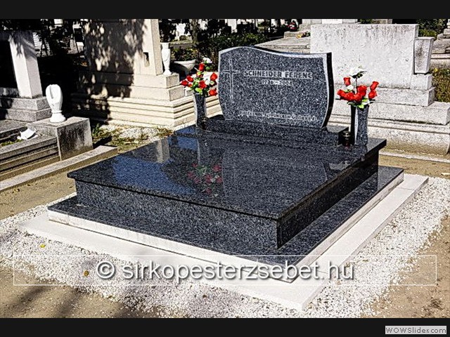 Dupla sírkő (n02)