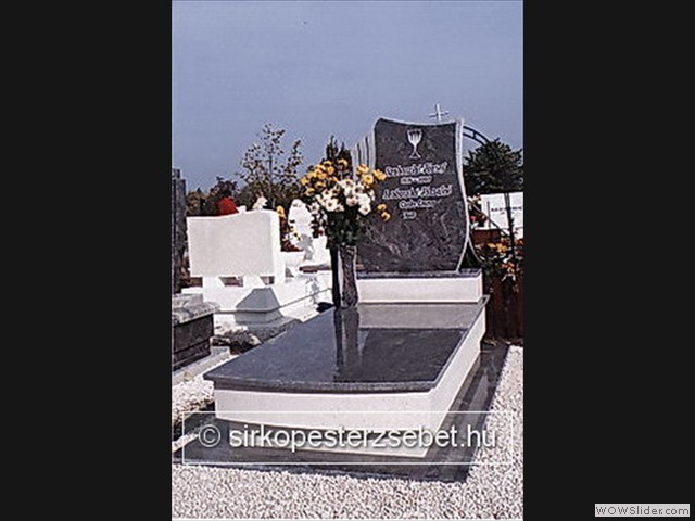 Szimlpa sírkő (n04)